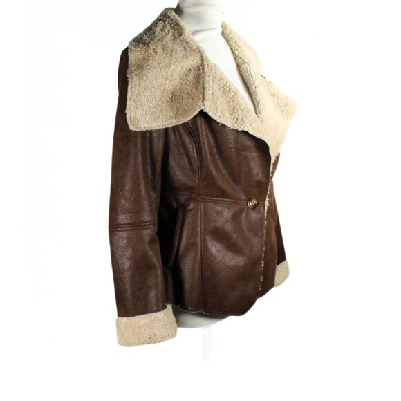 70s Rocker-Inspired Chocolate Brown Sherpa Jacket Penny Lane & Daisy Jones - Picture 2 of 13